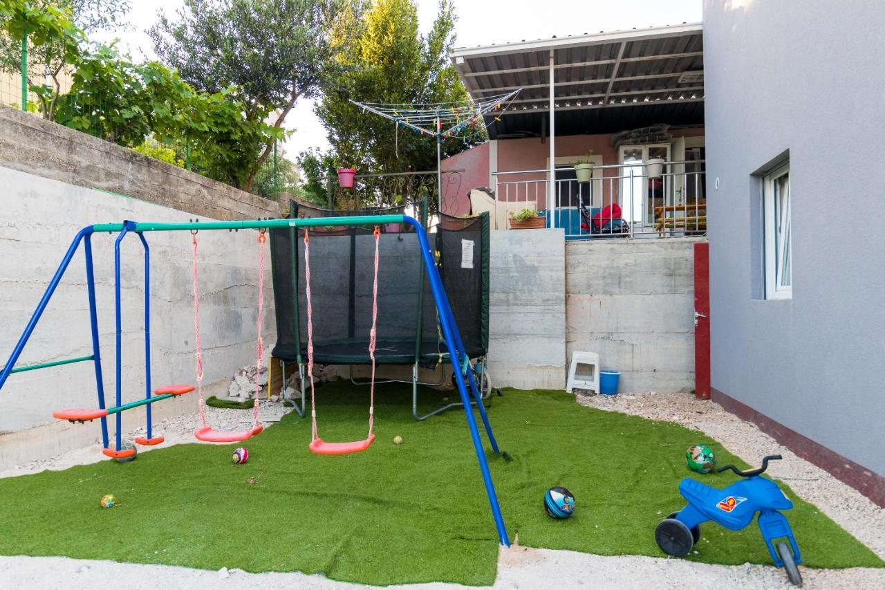 Apartments And Rooms With Parking Space Grebastica, Sibenik - 17831 Ngoại thất bức ảnh