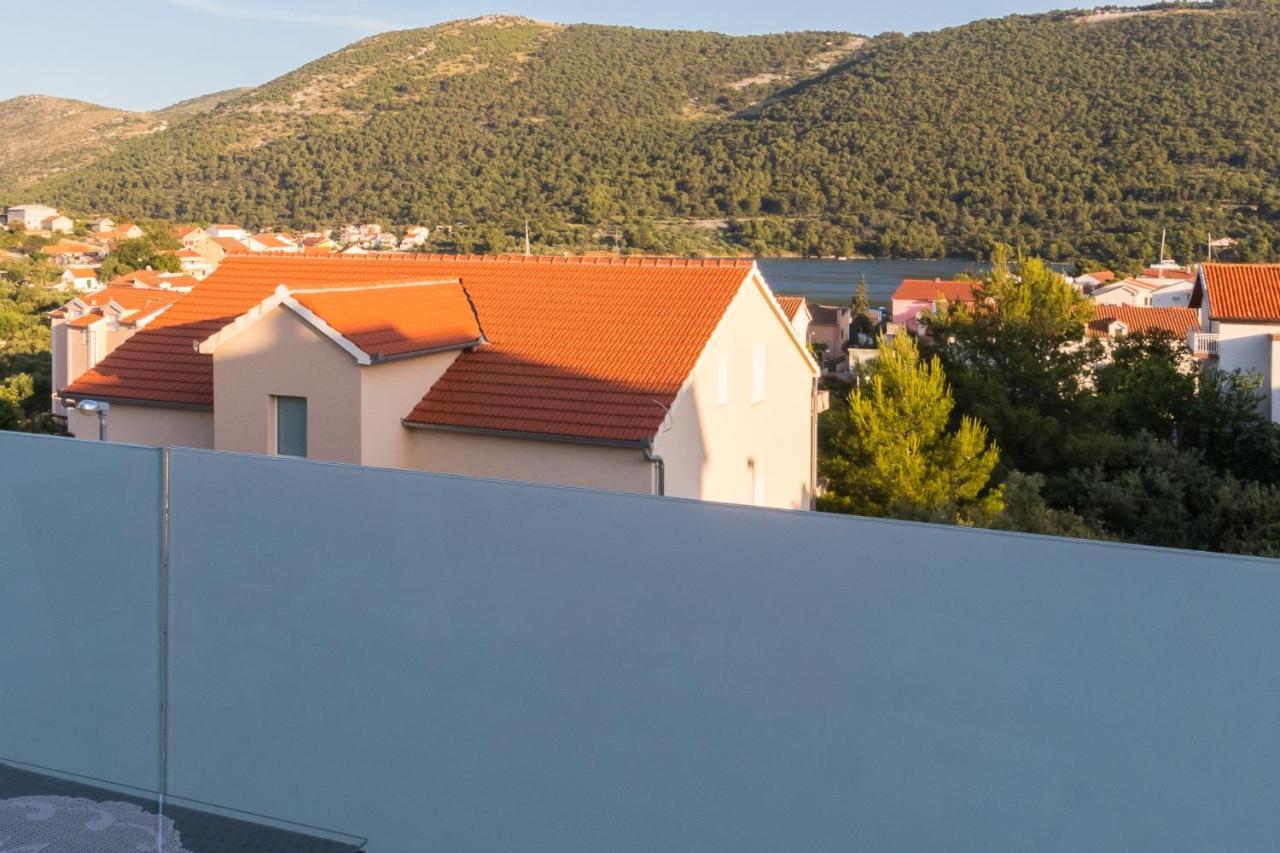 Apartments And Rooms With Parking Space Grebastica, Sibenik - 17831 Ngoại thất bức ảnh