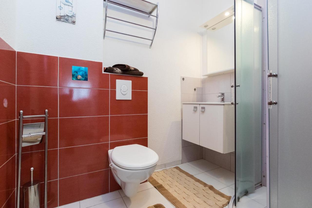Apartments And Rooms With Parking Space Grebastica, Sibenik - 17831 Ngoại thất bức ảnh
