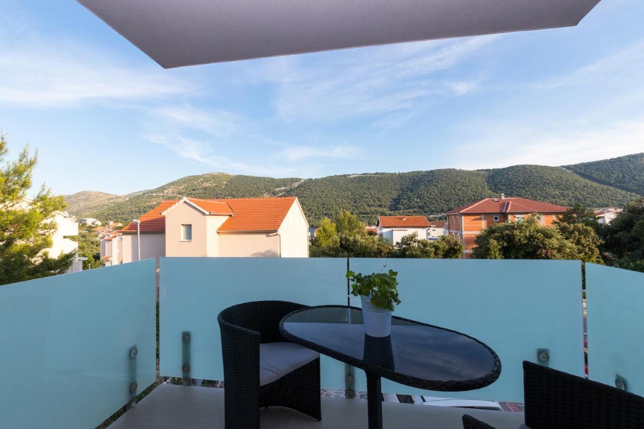 Apartments And Rooms With Parking Space Grebastica, Sibenik - 17831 Ngoại thất bức ảnh